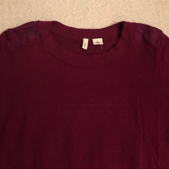 Short Sleeve Berry Knit Swing Back Sweater - Picture 2 of 4